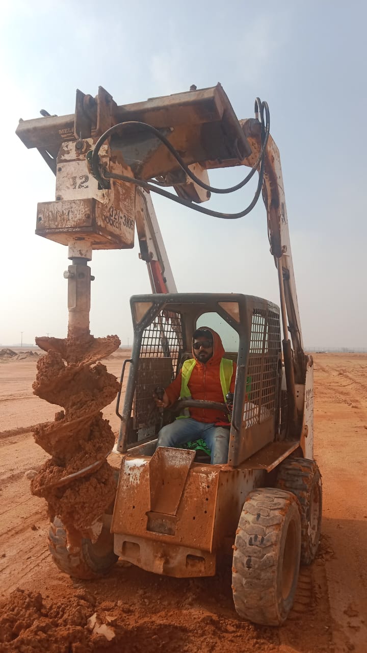 Bobcat Dril Attachment