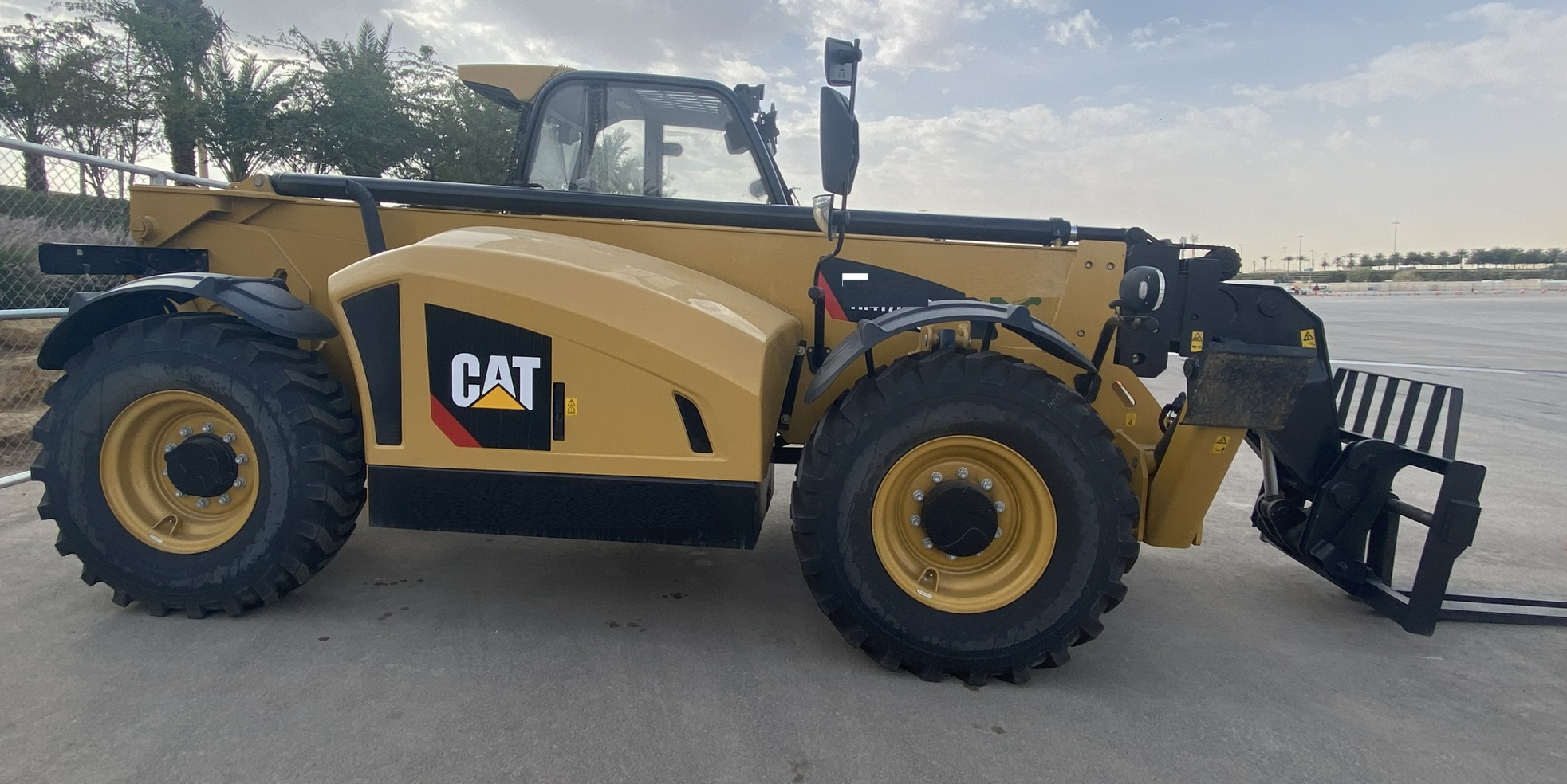 Telehandler Caterpillar